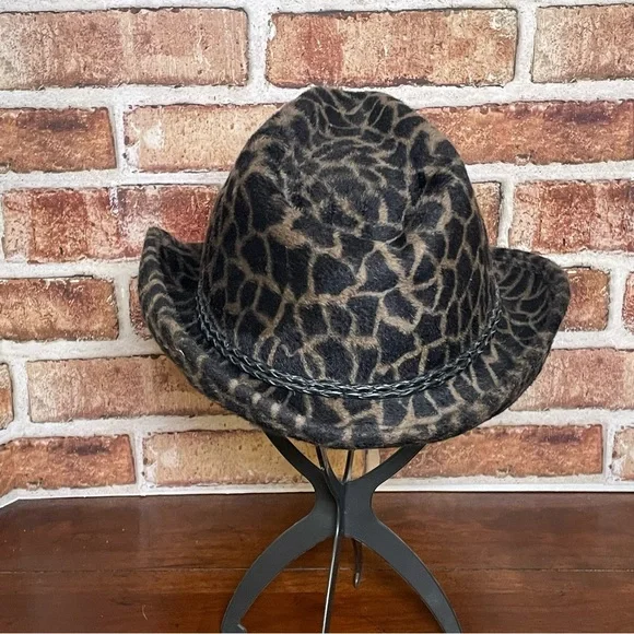 Eric Javits *RARE* Animal Print Cowboy Felt Fedora Hat Size  display picture 3